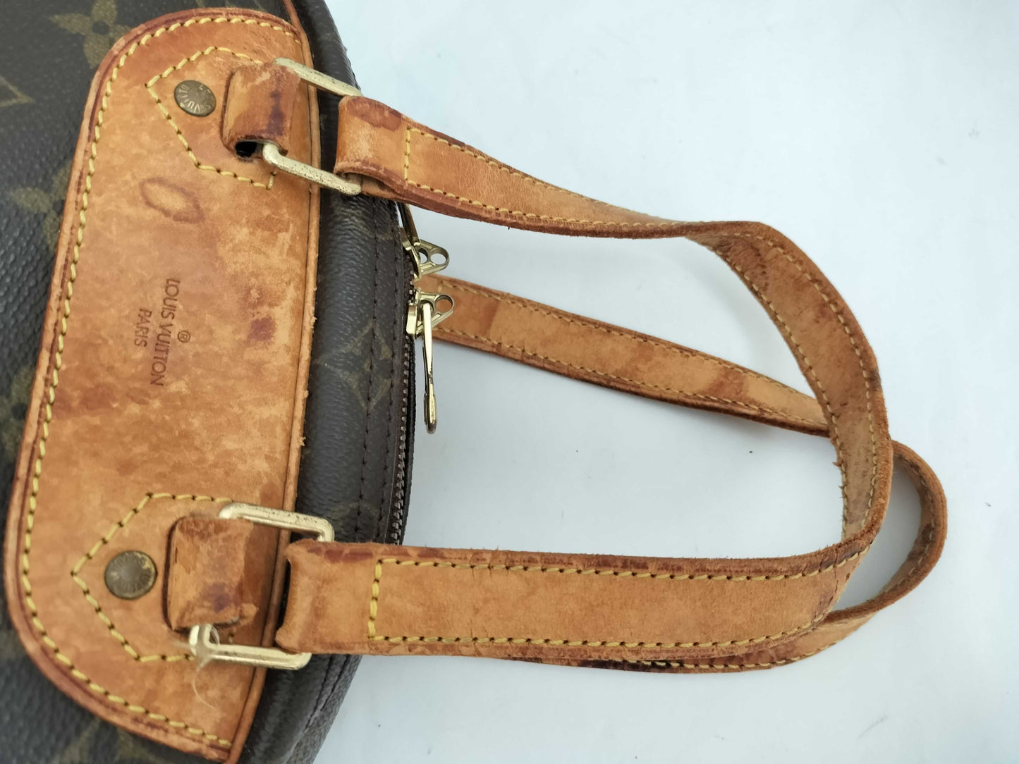 LOUIS VUITTON M41450 Monogram Excursion M41450 Monogram Handbag