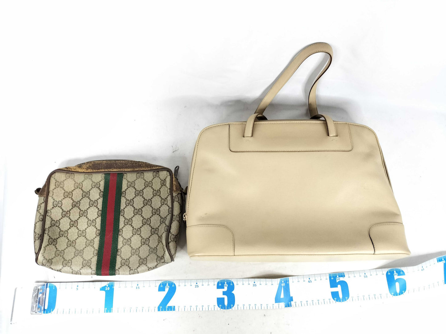 GUCCI GG Supreme 2-piece Second Bag Set