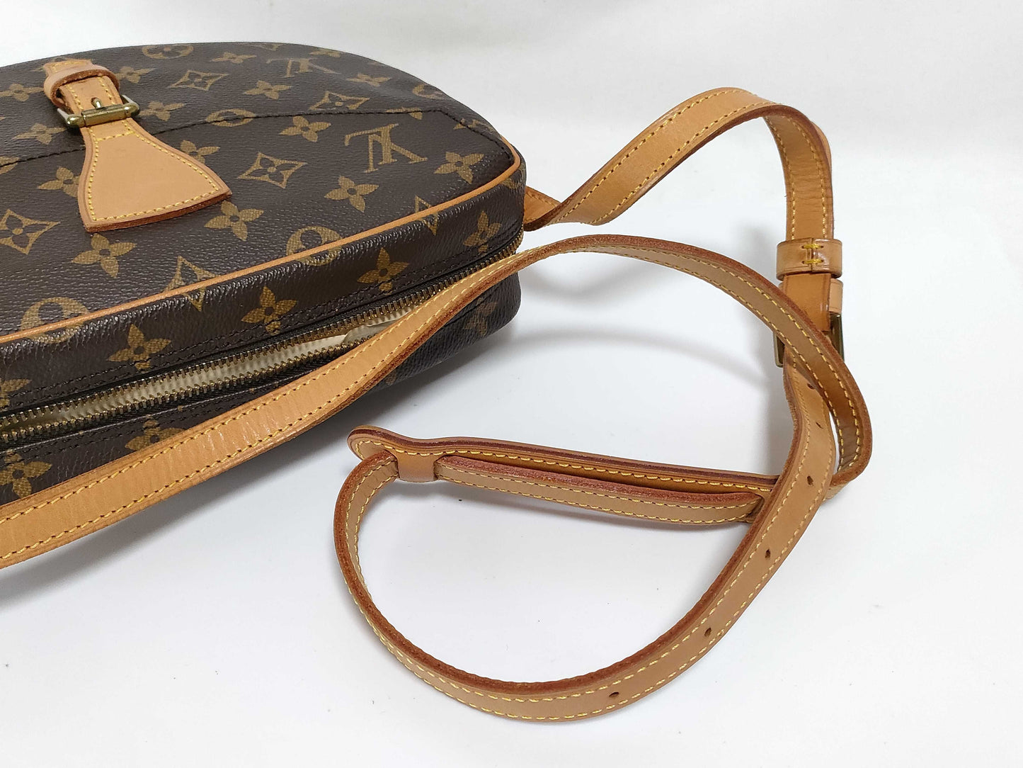 LOUIS VUITTON Monogram Louis Vuitton Monogram Jeune Fille Shoulder Bag