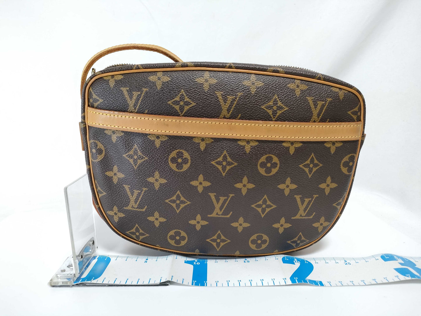 LOUIS VUITTON Monogram Louis Vuitton Monogram Jeune Fille Shoulder Bag