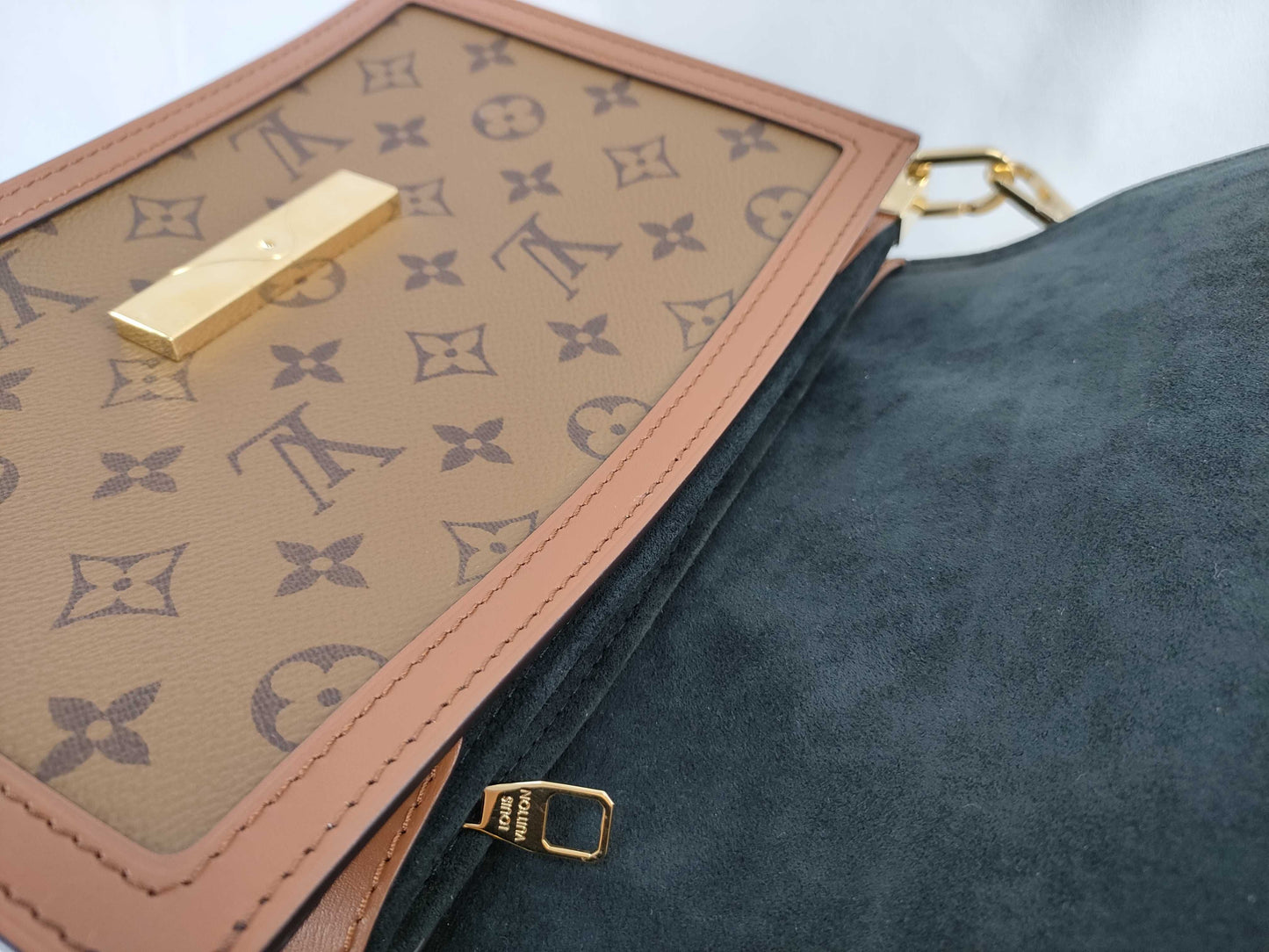 LOUIS VUITTON Monogram Louis Vuitton Dauphine MM Shoulder Bag
