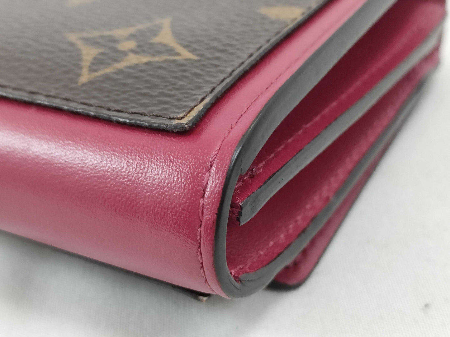LOUIS VUITTON Monogram Portefeuille Flore Compact Wallet M64588