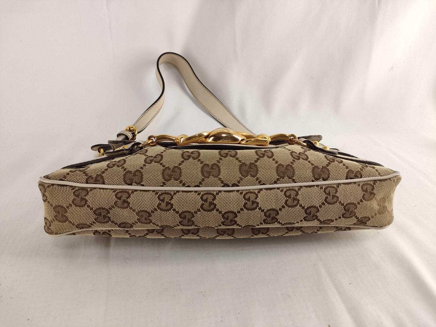 GUCCI Horsebit One-Shoulder Shoulder Bag