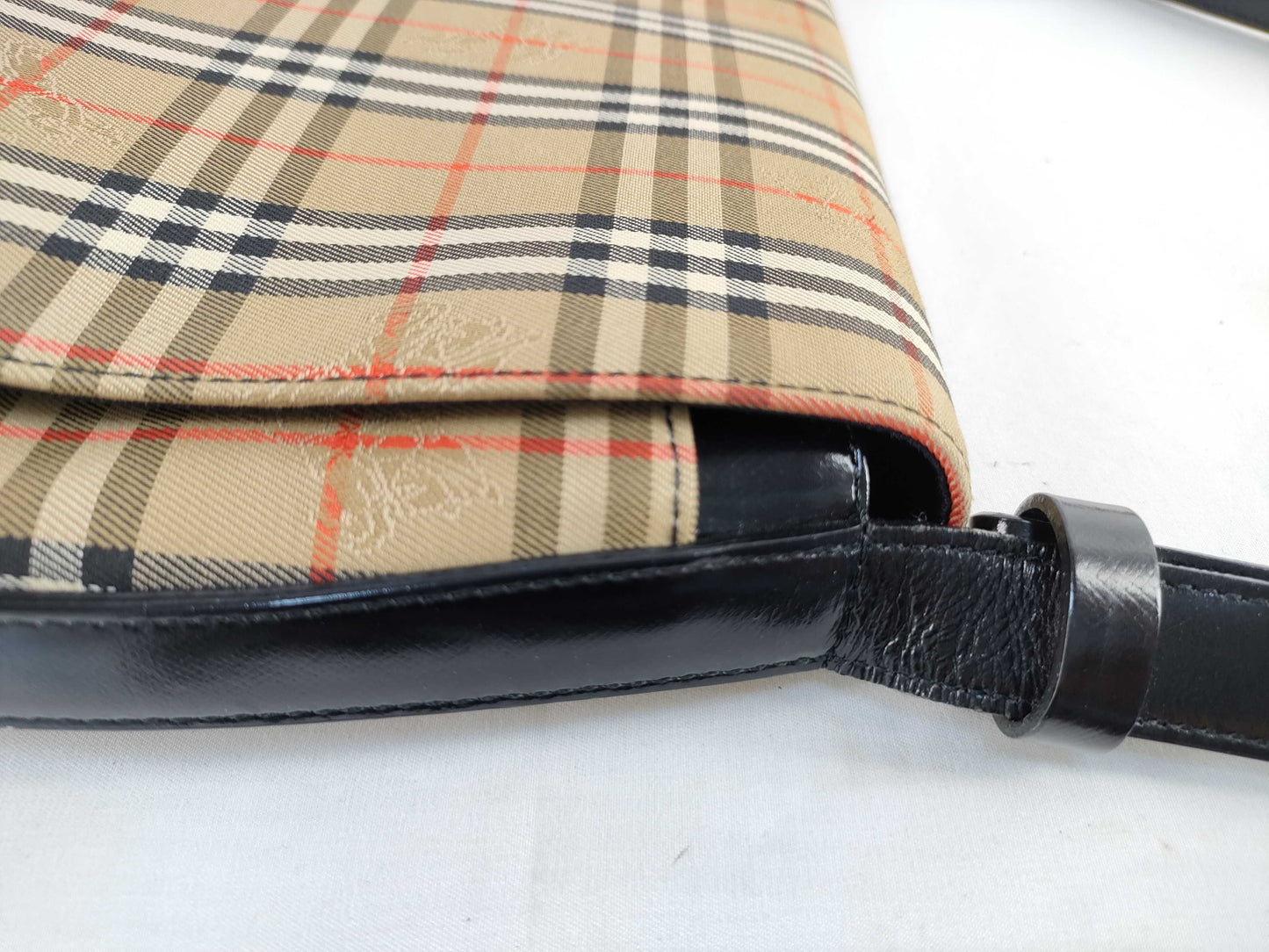 BURBERRY Nova Check Shoulder Bag