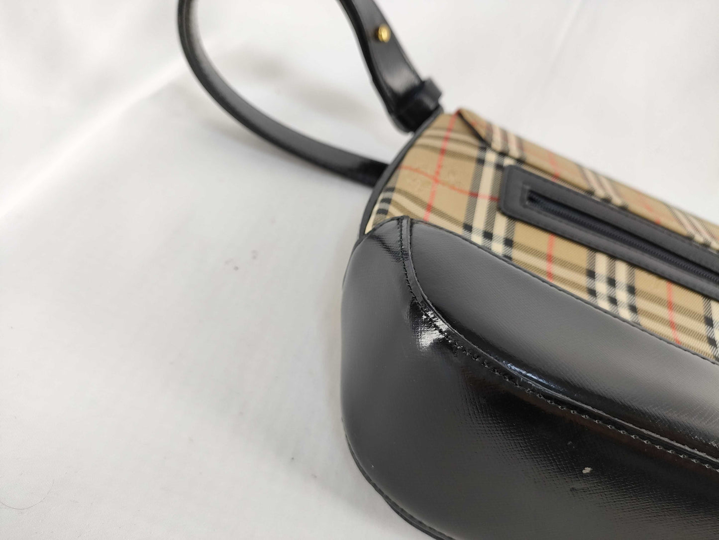 BURBERRY Nova Check Shoulder Bag