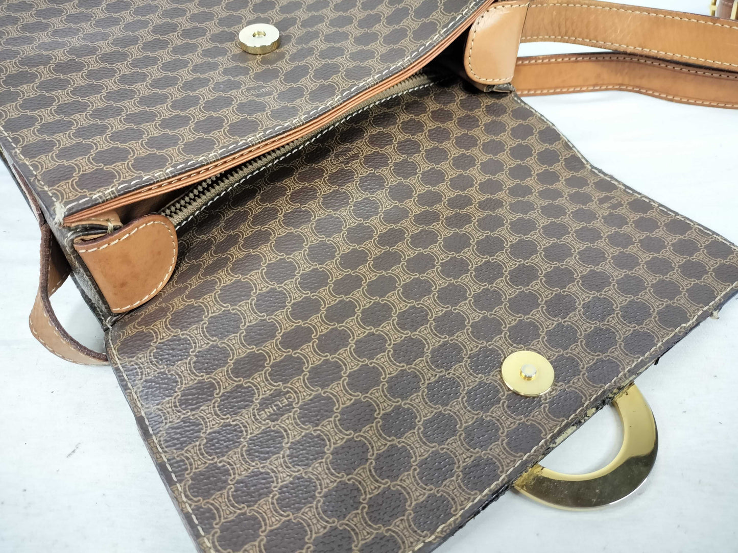 CELINE Shoulder Bag