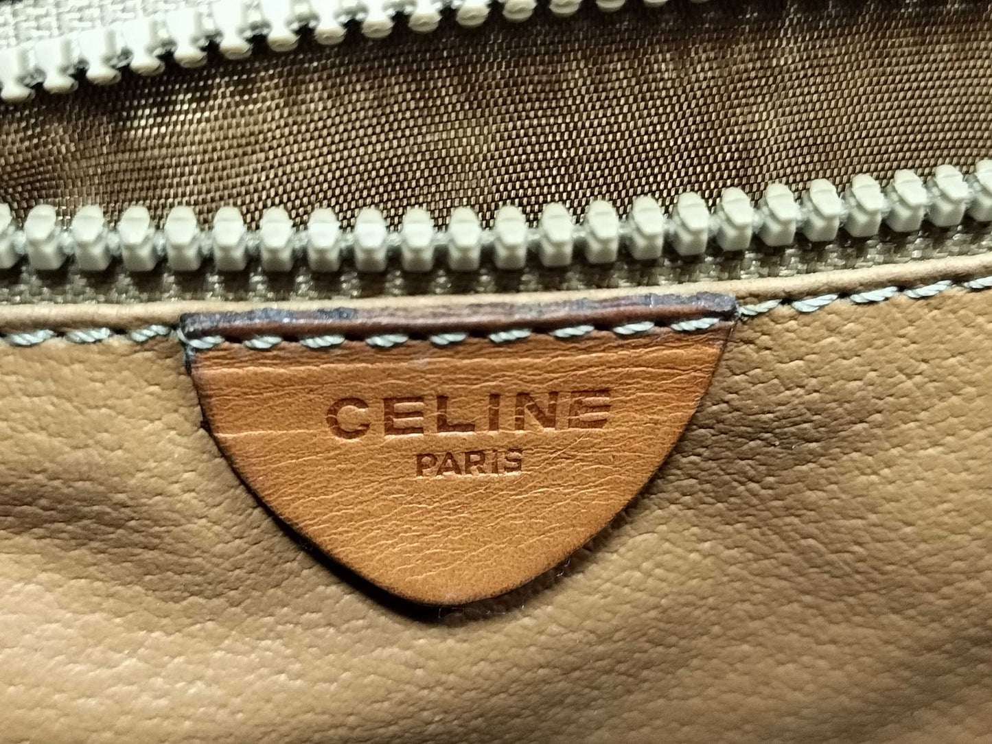 CELINE Shoulder Bag
