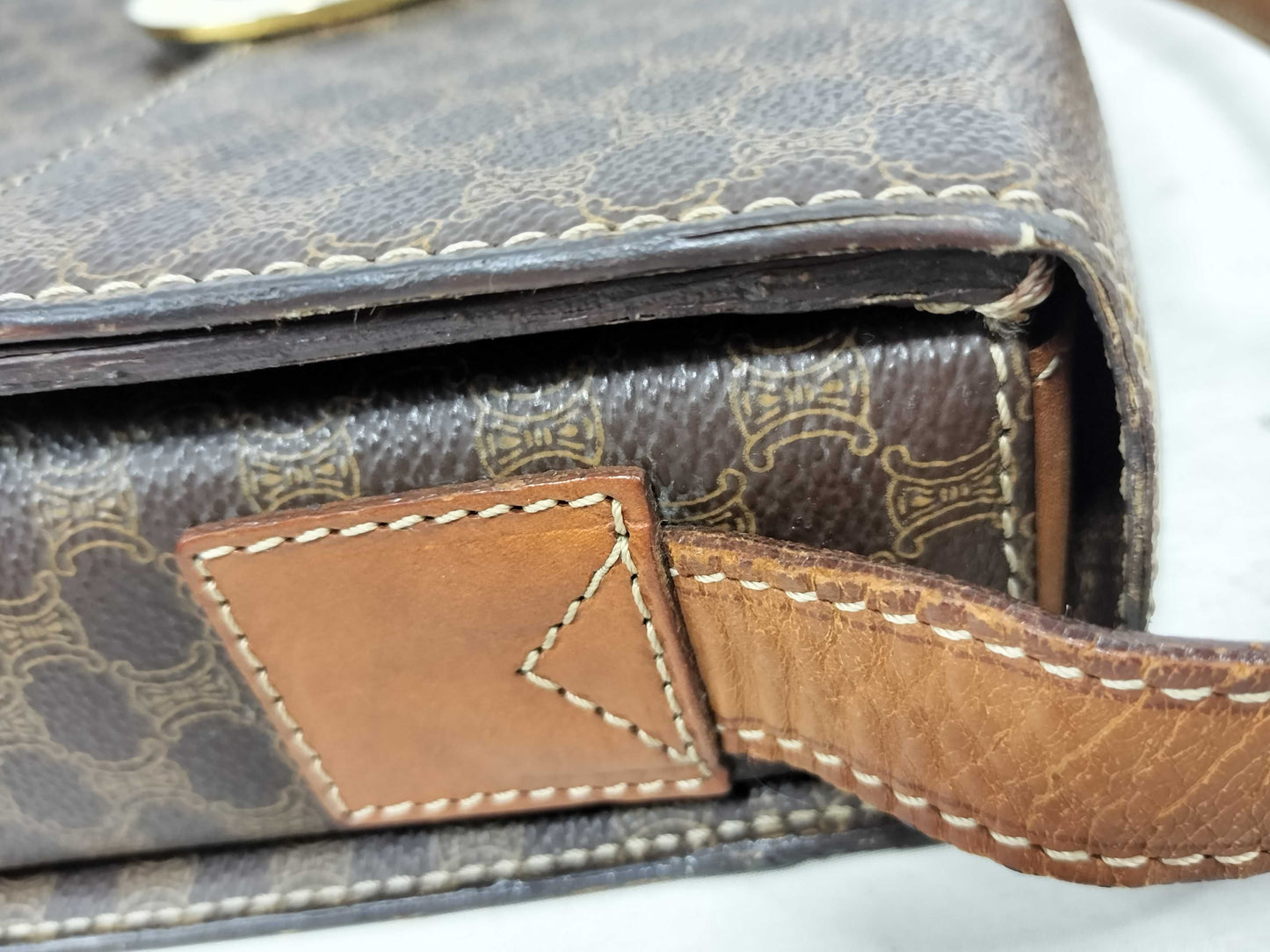 CELINE Shoulder Bag