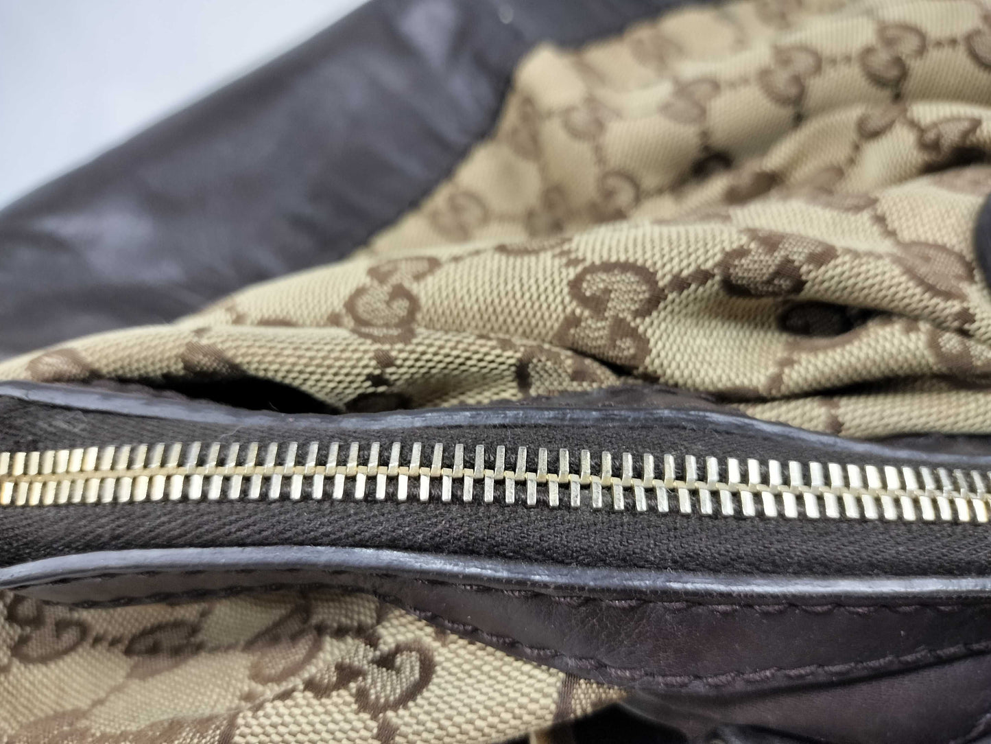 GUCCI GG Canvas Gucci Shoulder Bag