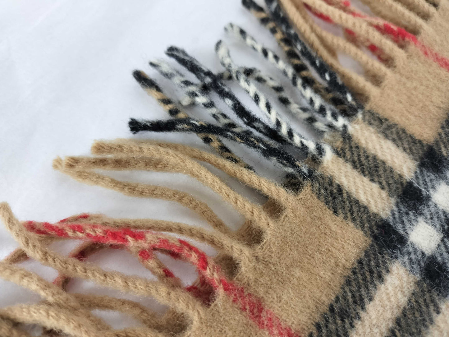 BURBERRY 3-piece scarf