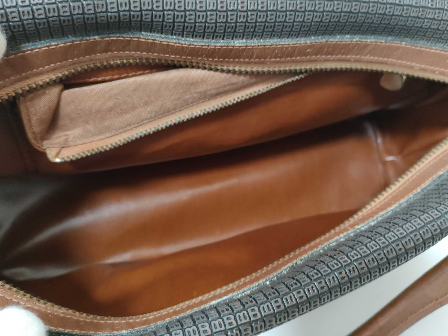 BALLY 3-piece shoulder bag