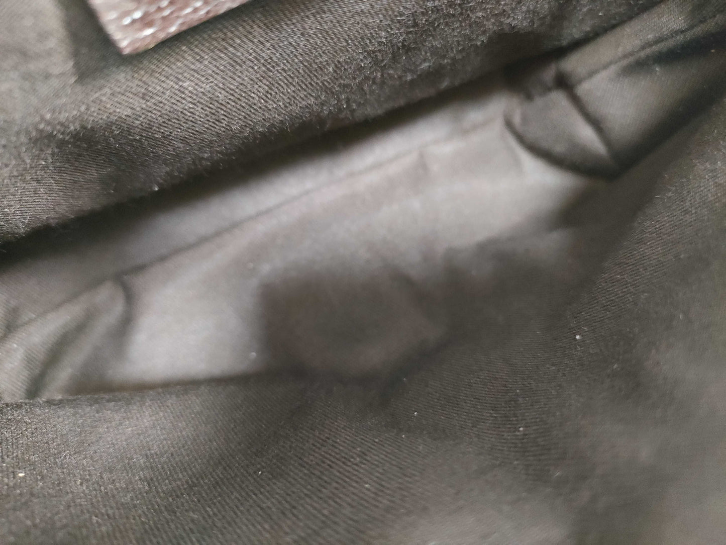 GUCCI GG Canvas Shoulder Bag