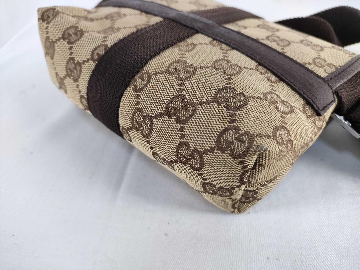 GUCCI GG Canvas Shoulder Bag