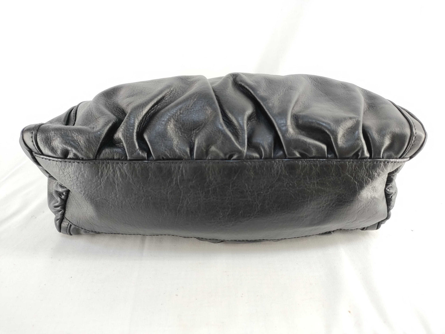 GUCCI One-Shoulder Black Leather Shoulder Bag