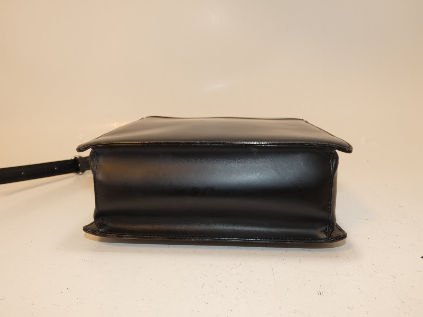 BURBERRY Leather Nova Check Black One-Hand One-Shoulder Shoulder Bag