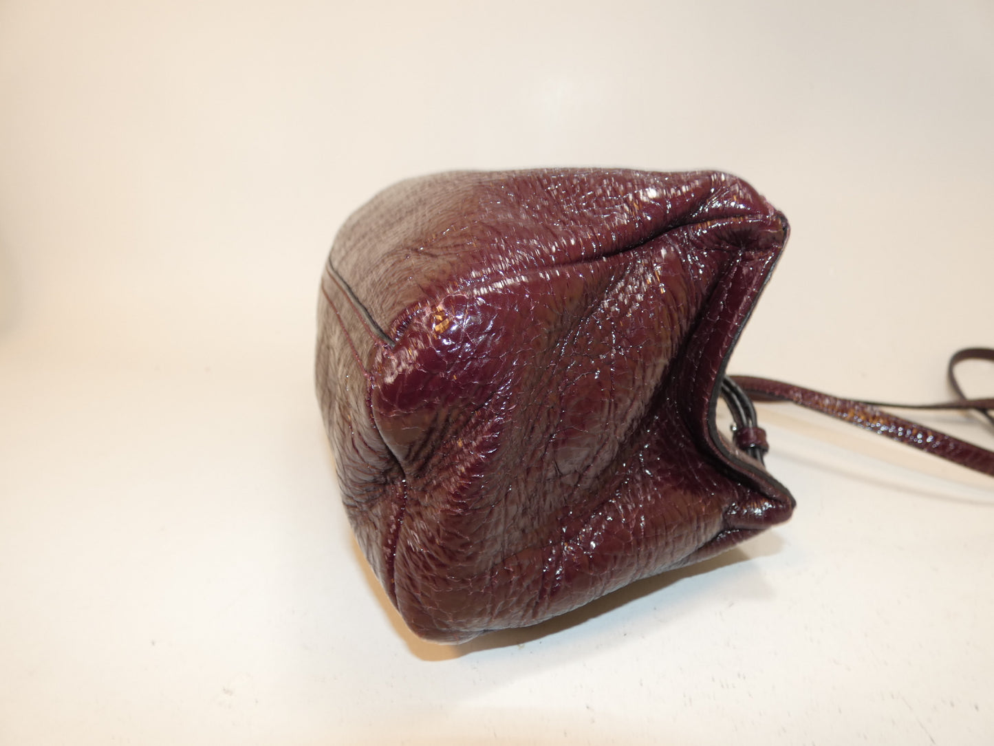 GIVENCHY Leather Bordeaux Shoulder Bag
