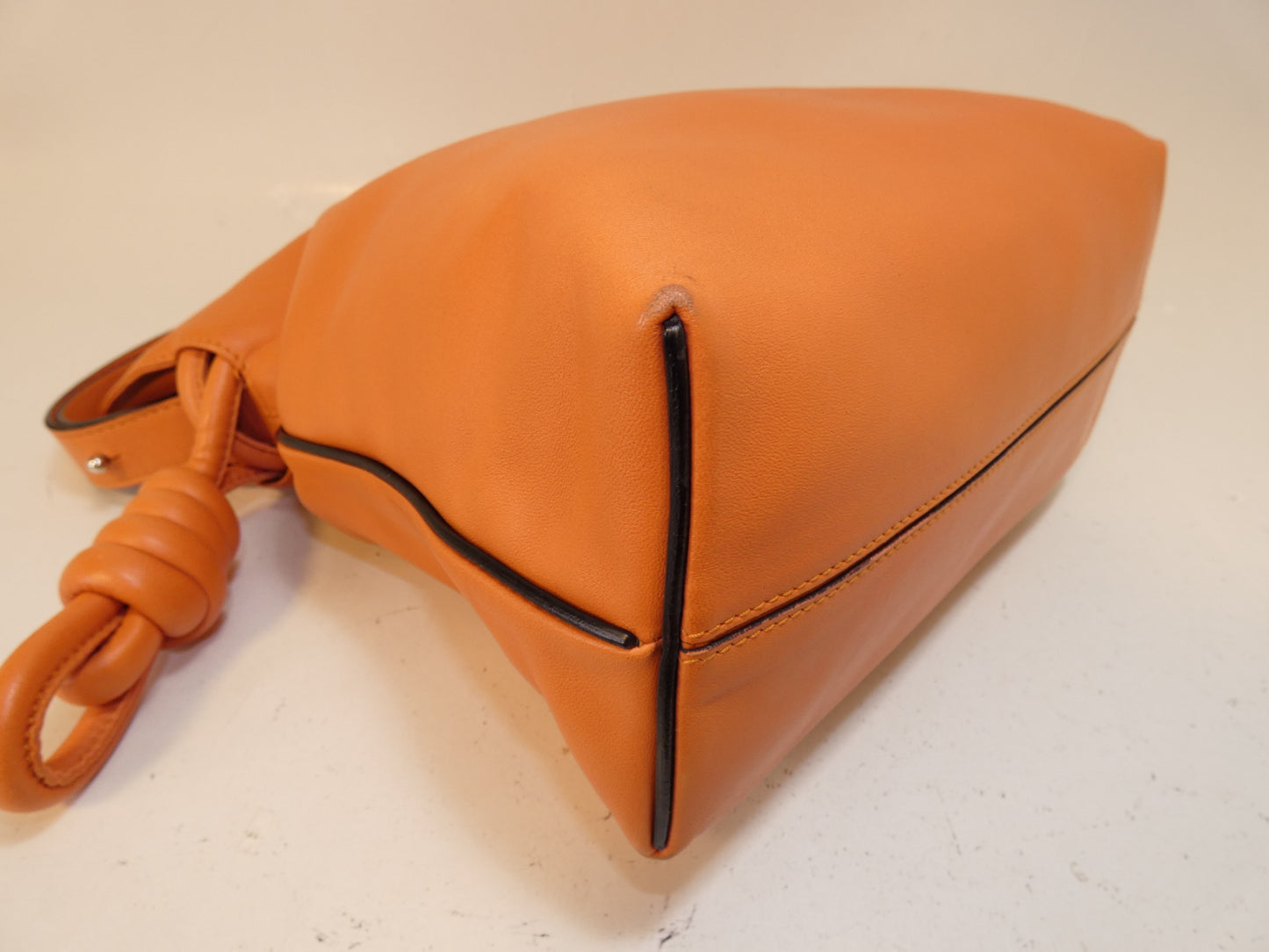 LOEWE Flamenco Leather Orange One-Hand One-Shoulder Shoulder Bag