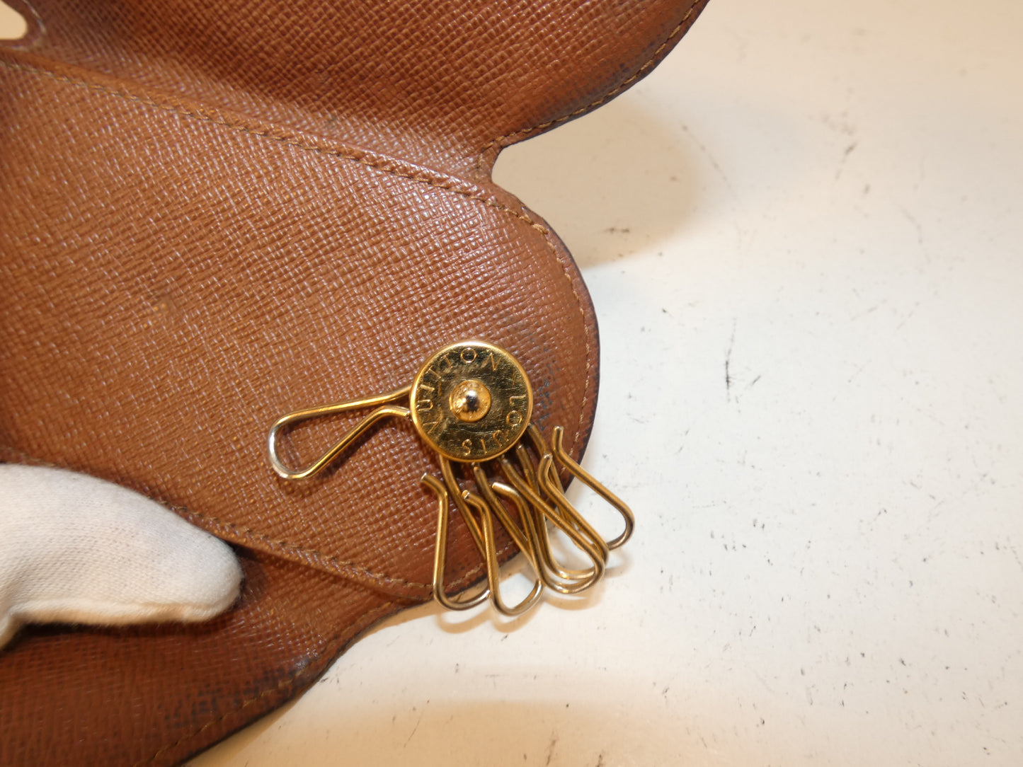 LOUIS VUITTON Monogram Key Case Key Case/Key Holder