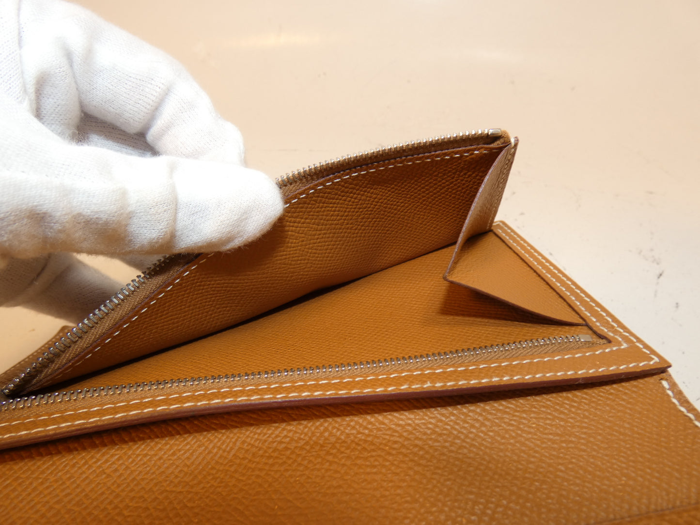 HERMES Bearn soufflé Epson T engraved long wallet