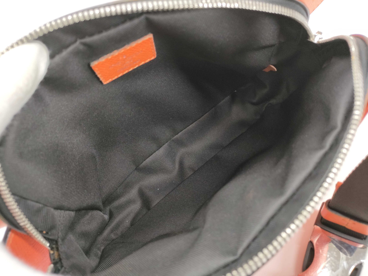 LOUIS VUITTON M30430 Taiga Louis Vuitton Taiga Rama Bum Bag Orange Body Bag M30430 FO0250 Waist Bag