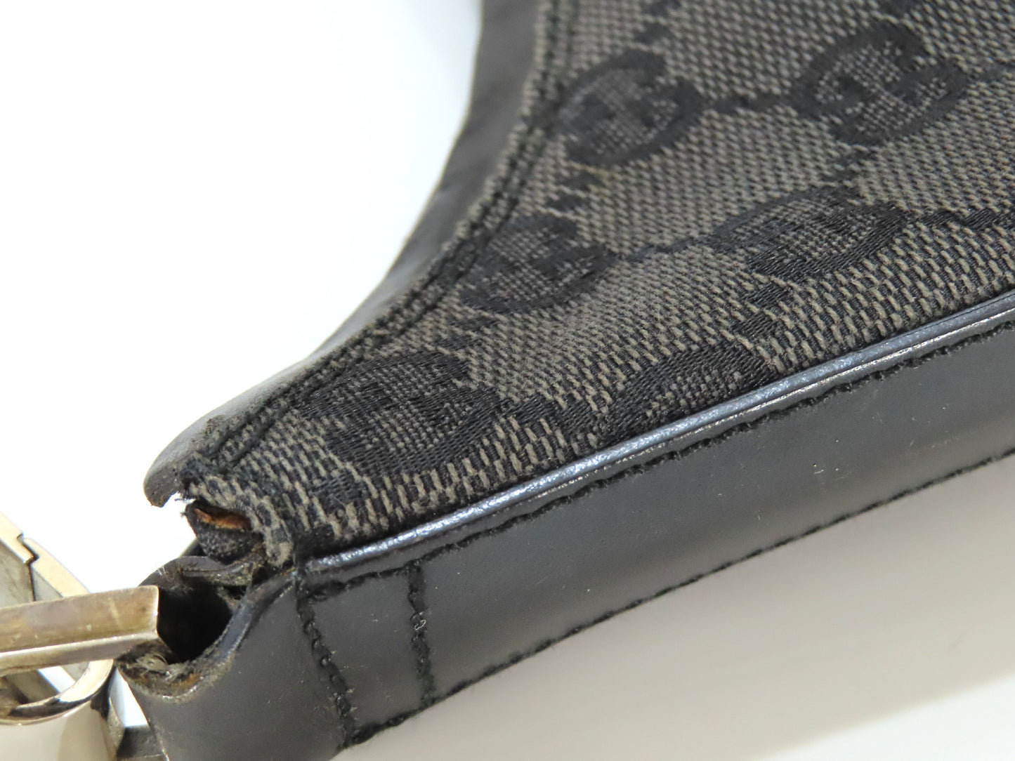 GUCCI GG Canvas GG Canvas x Leather One-Shoulder Bag Shoulder Bag