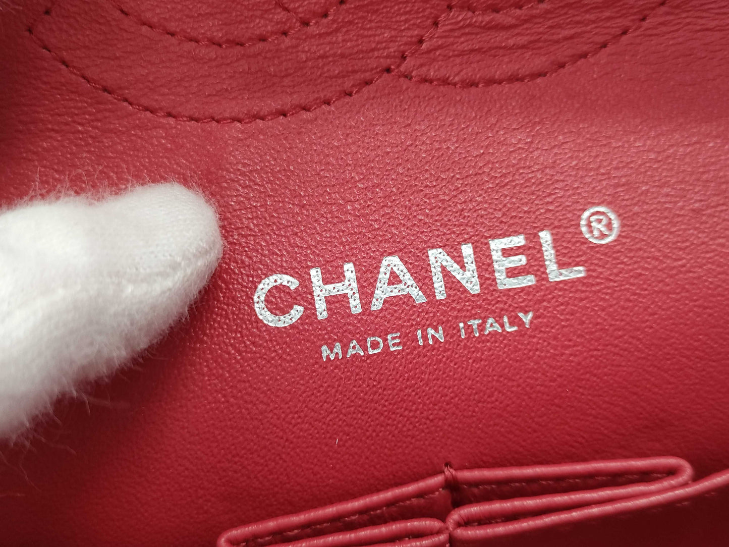 CHANEL Matelasse Chain Shoulder Bag in Red Caviar Leather