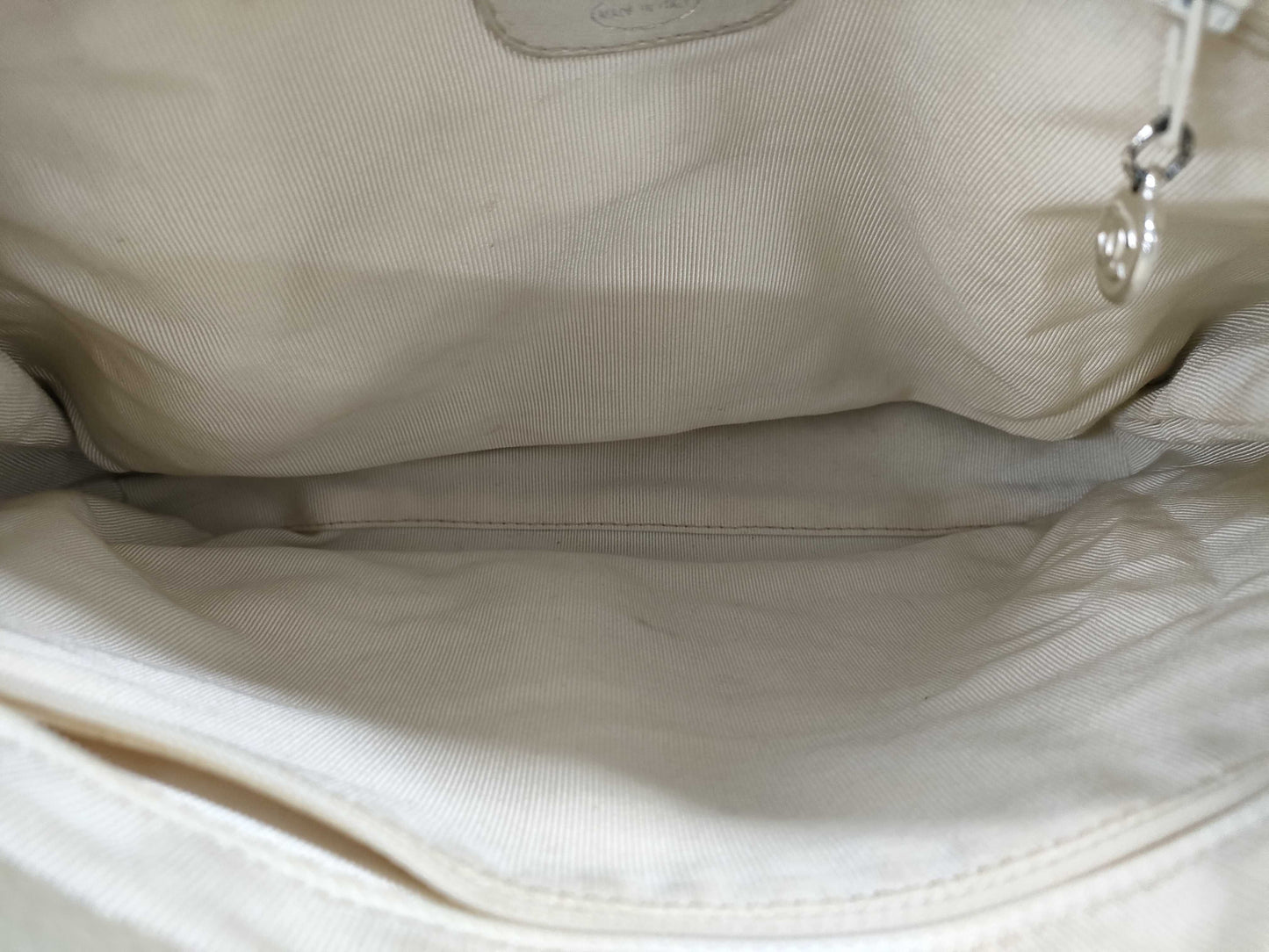 CHANEL Matelasse Chain Tote Bag