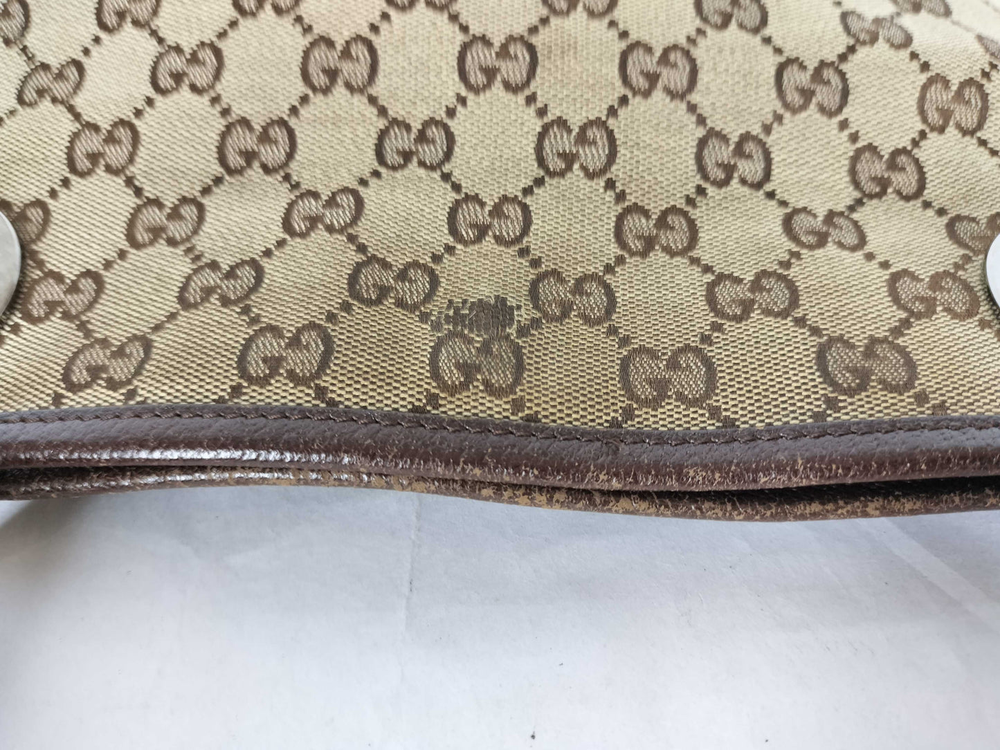 GUCCI GG Canvas Shoulder Bag 120842