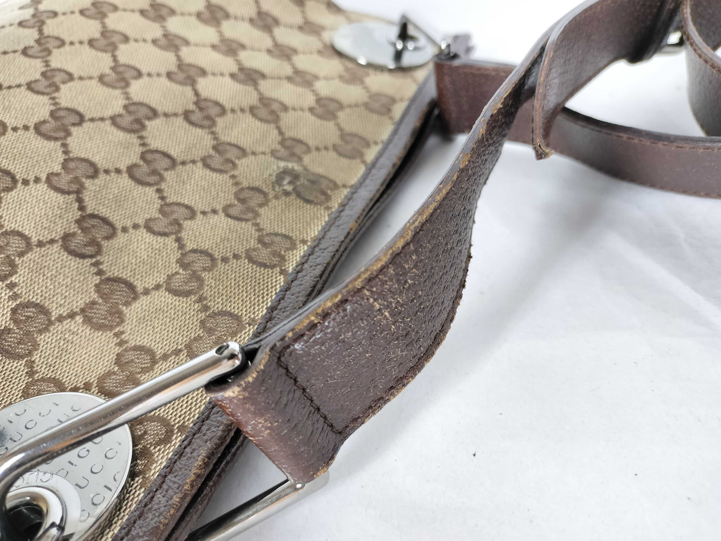 GUCCI GG Canvas Shoulder Bag 120842