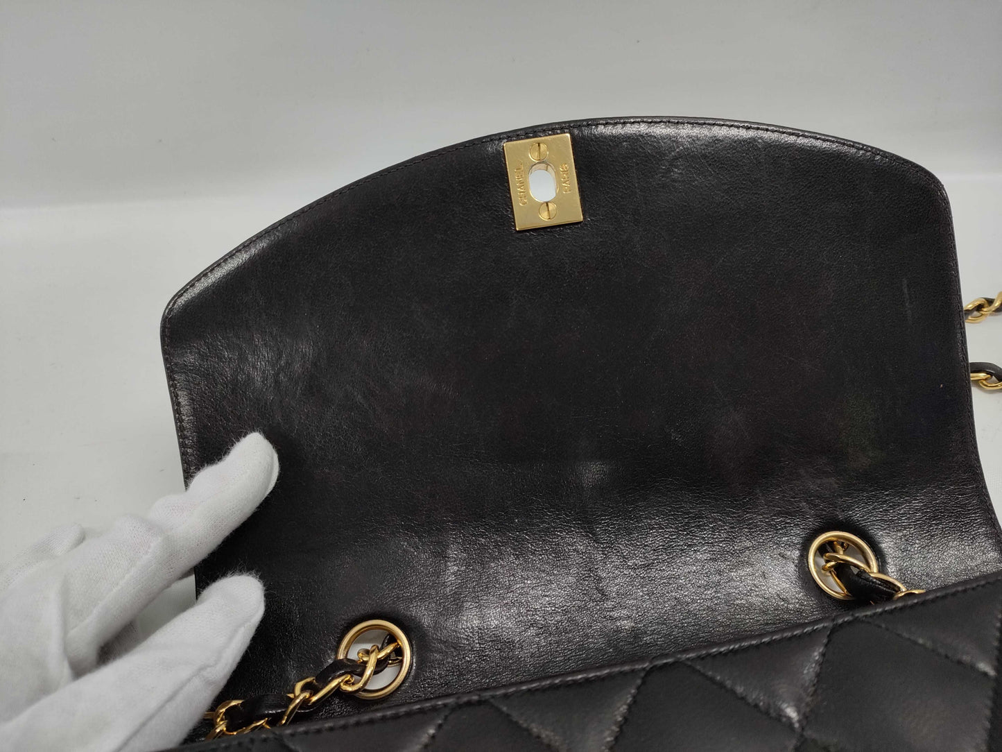 CHANEL Diana Flap 22 Chain Shoulder Bag in Lambskin Matelasse
