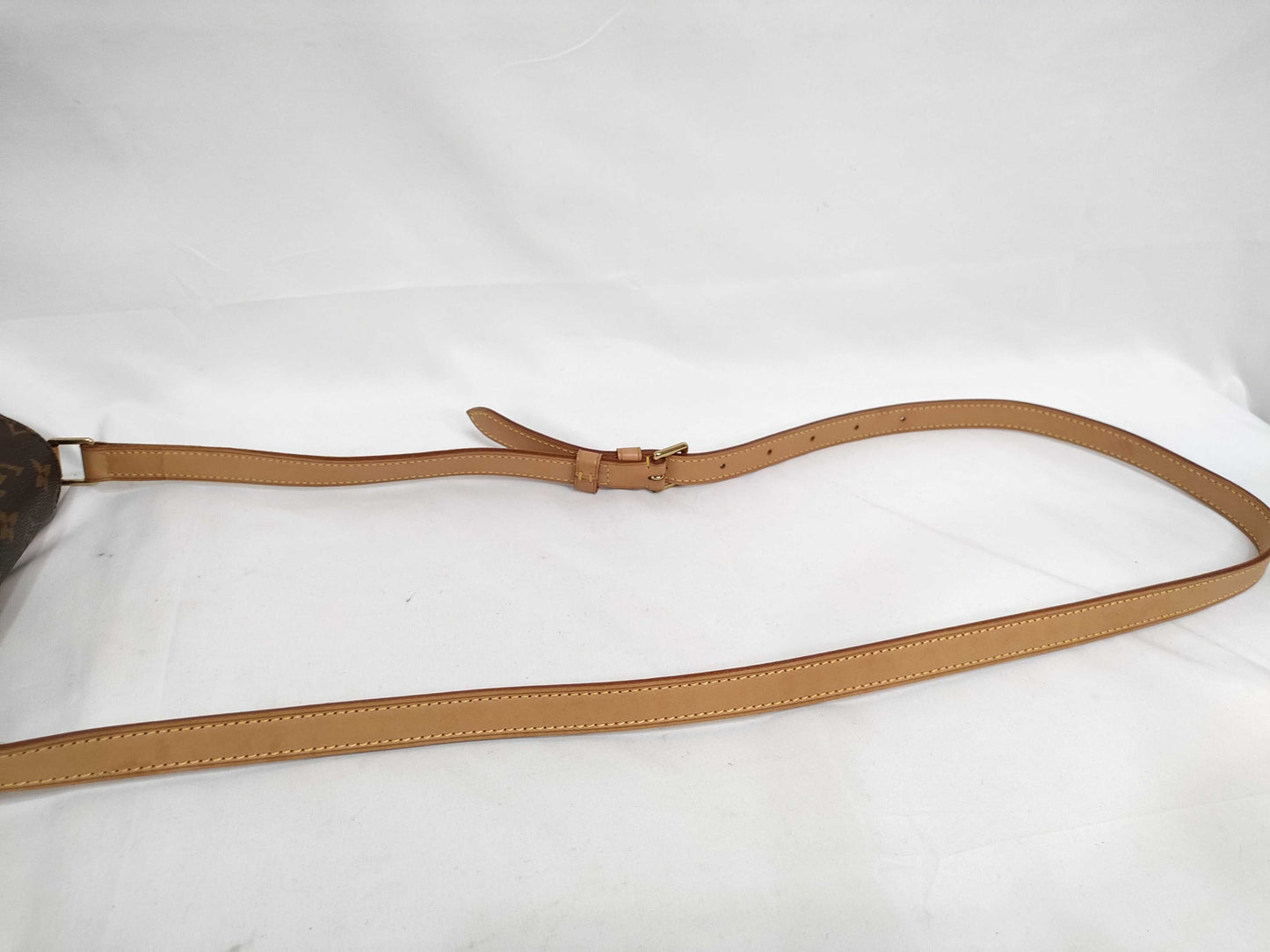 LOUIS VUITTON M 51179 Monogram Vuitton Monogram Tan Blanc M51179 Shoulder Bag