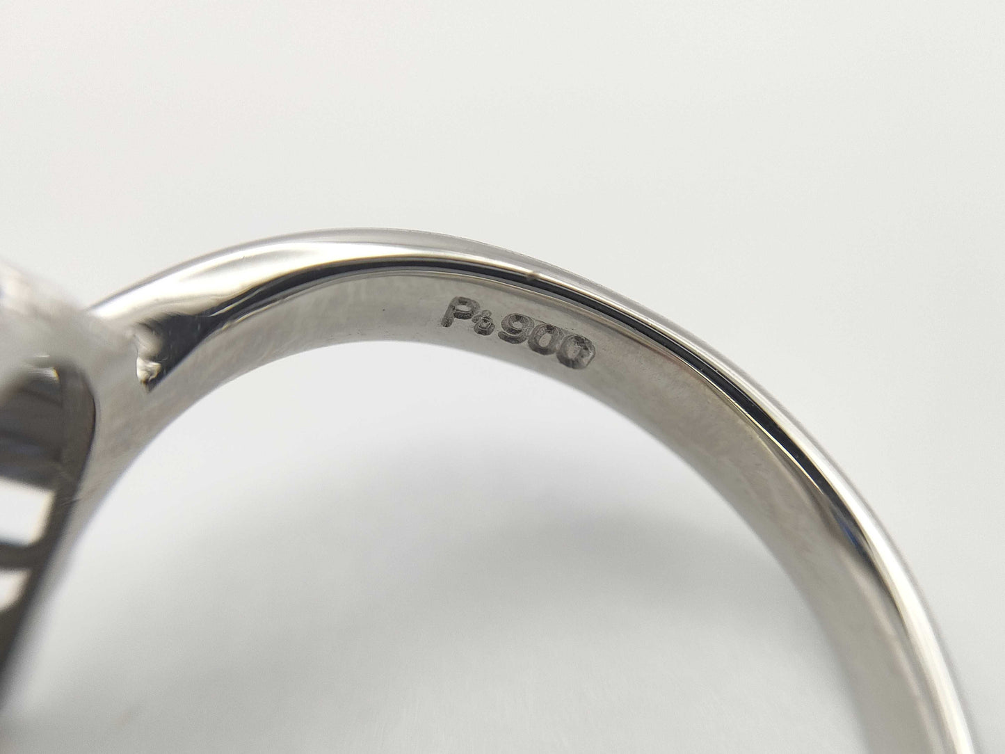 S1.22ct D0.33ct PT900 5.8g Ring