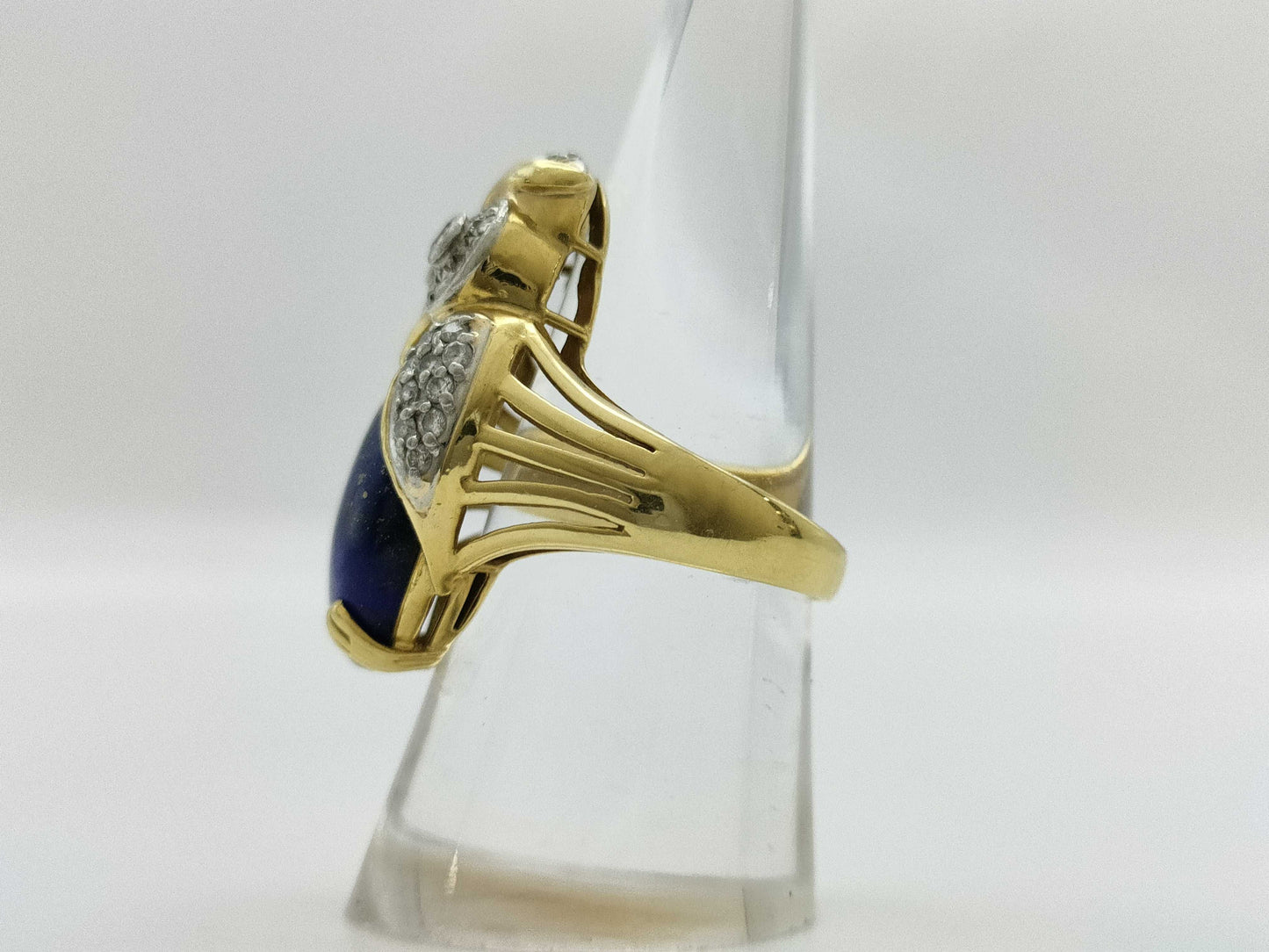 Lapis Lazuli Ring, 0.17ct R, 0.5ct D, 11.9g, K18/PT900