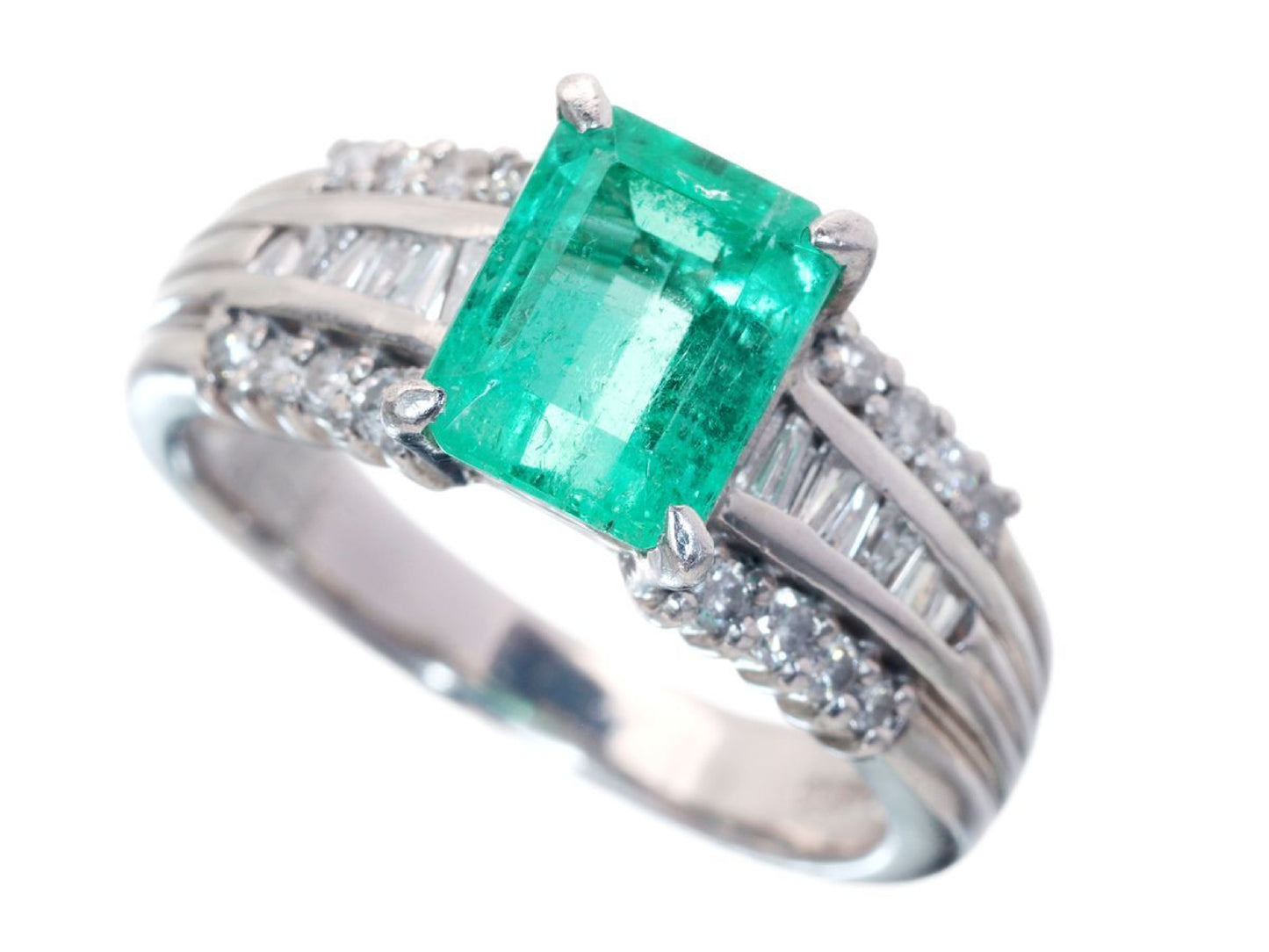 E1.673ct D0.40ct Pt900 7.1g Ring