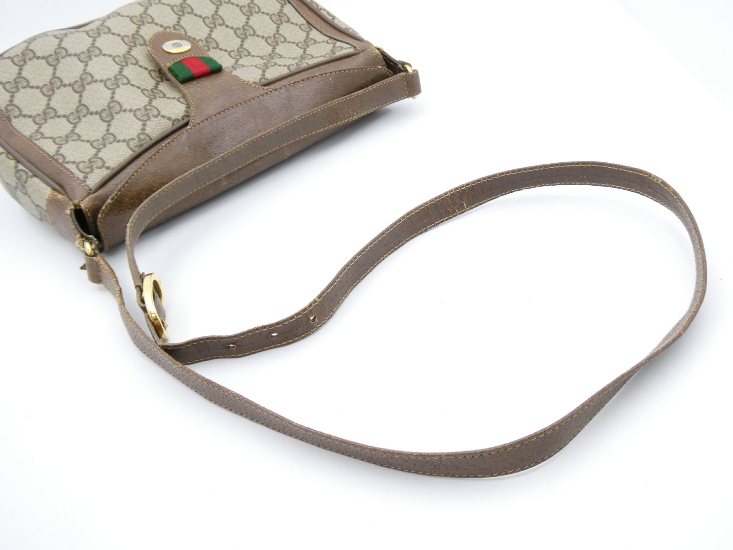 GUCCI Sherry GG Supreme Shoulder Bag