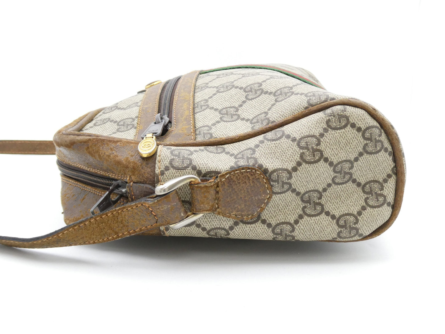 GUCCI Sherry GG Supreme Shoulder Bag