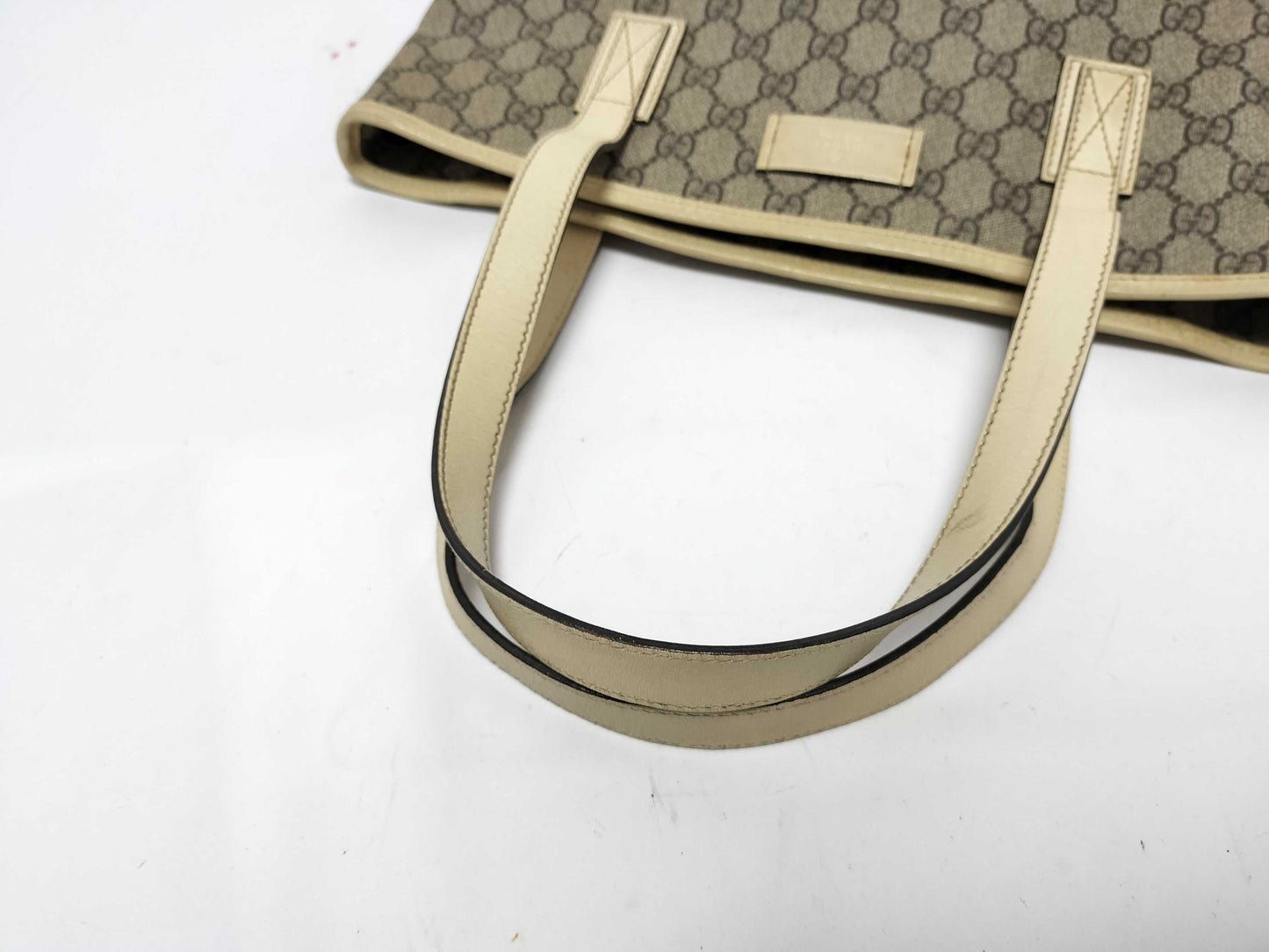 GUCCI GG Supreme Tote Bag