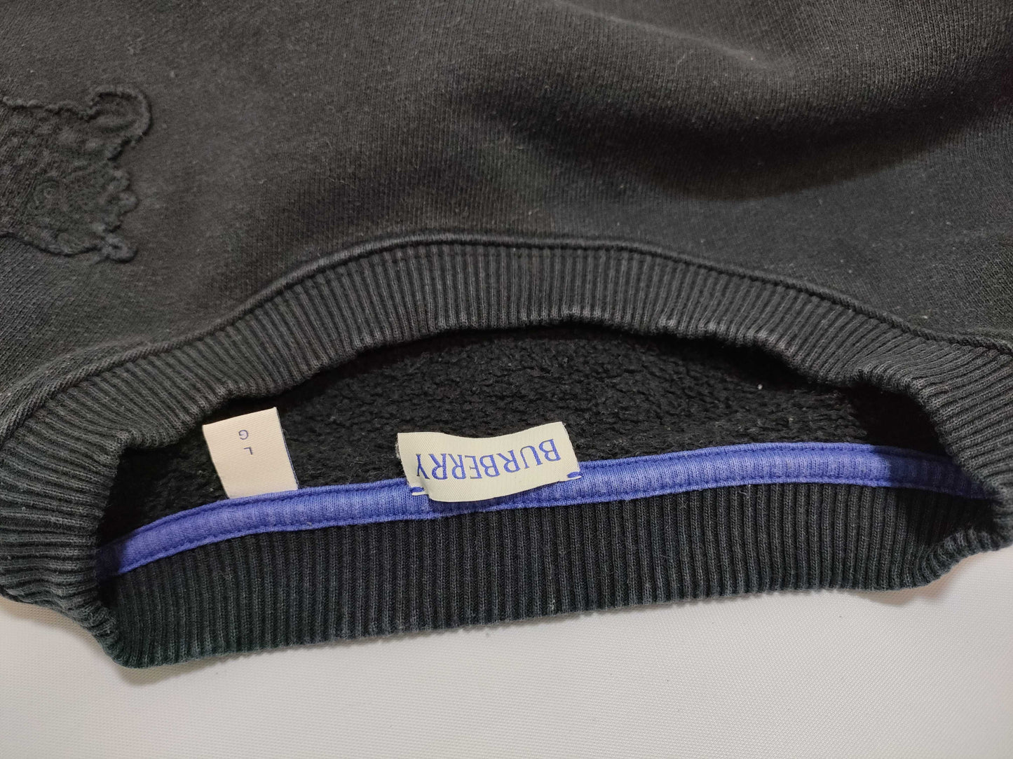 BURBERRY Horse Logo Sweatshirt Top