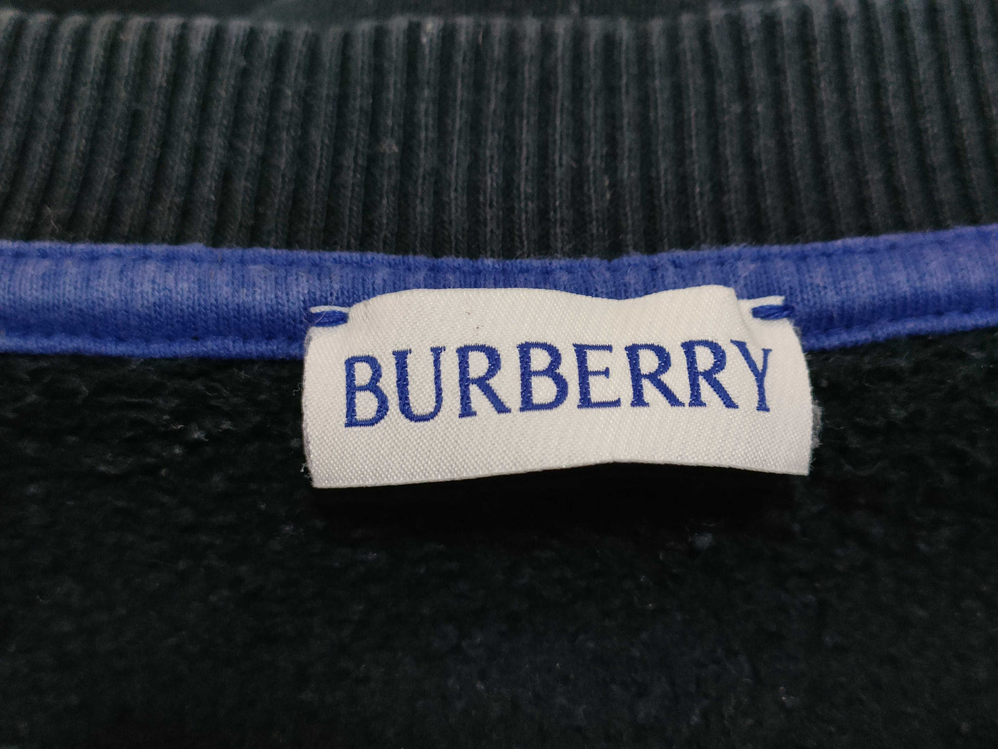BURBERRY Horse Logo Sweatshirt Top