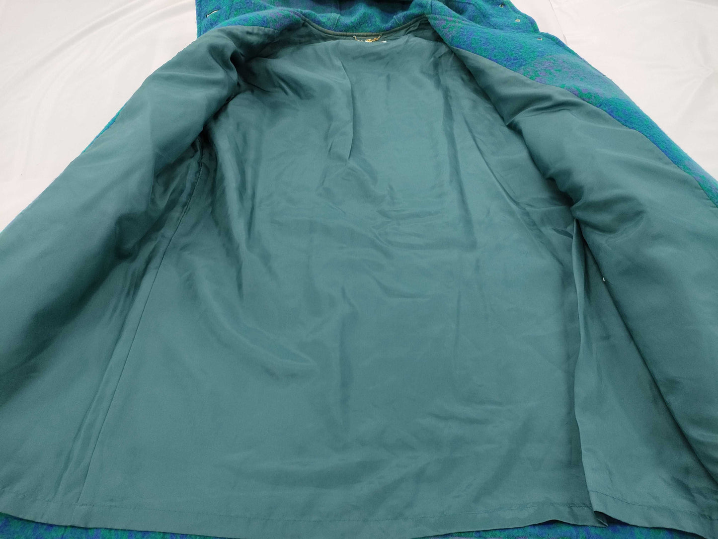 Valentino Garavani Valentino Garavani Valentino Sports Hooded Coat with V Logo, Size 38