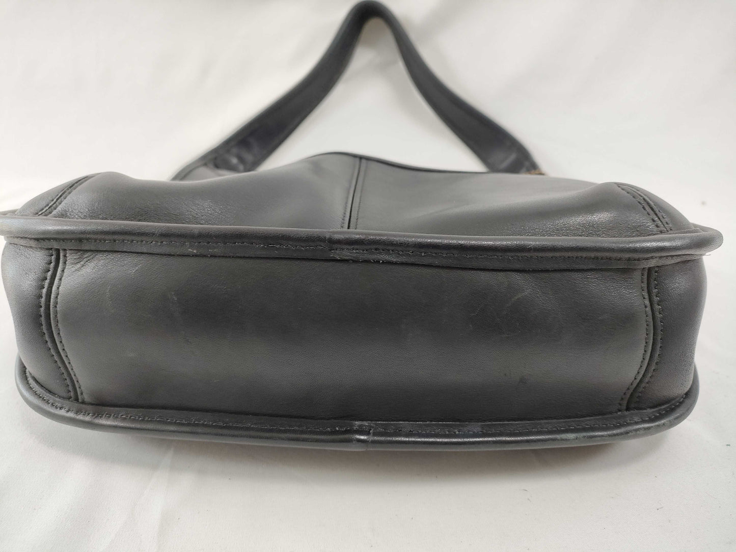 COACH Old Coach Leather One-Shoulder Bag 9033