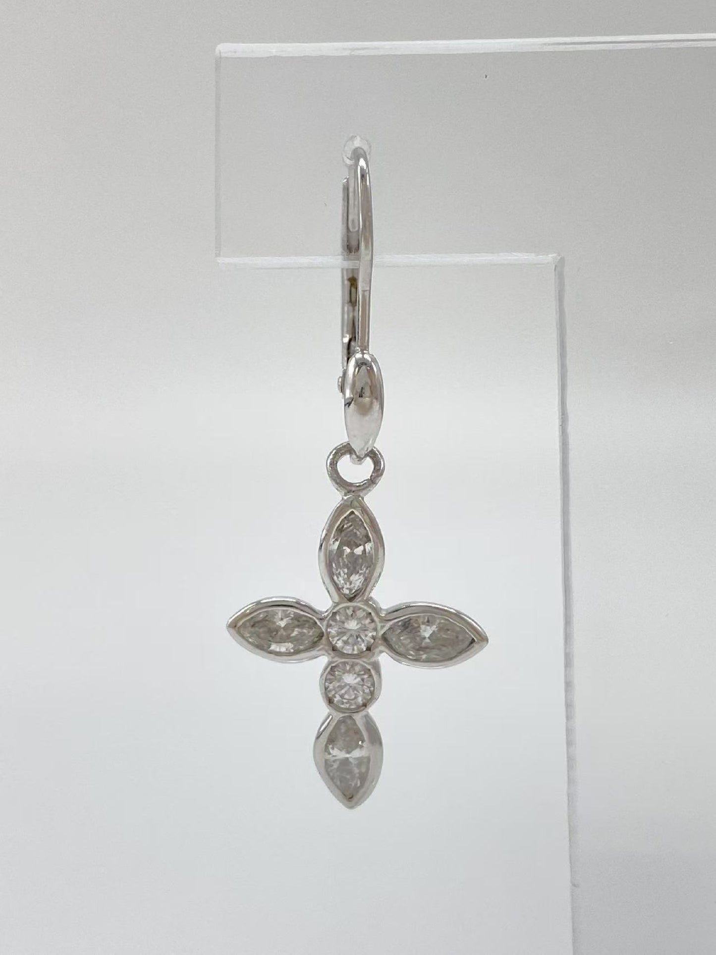 D0.64ct WGK14/Pt900 2.1g Pendant Top