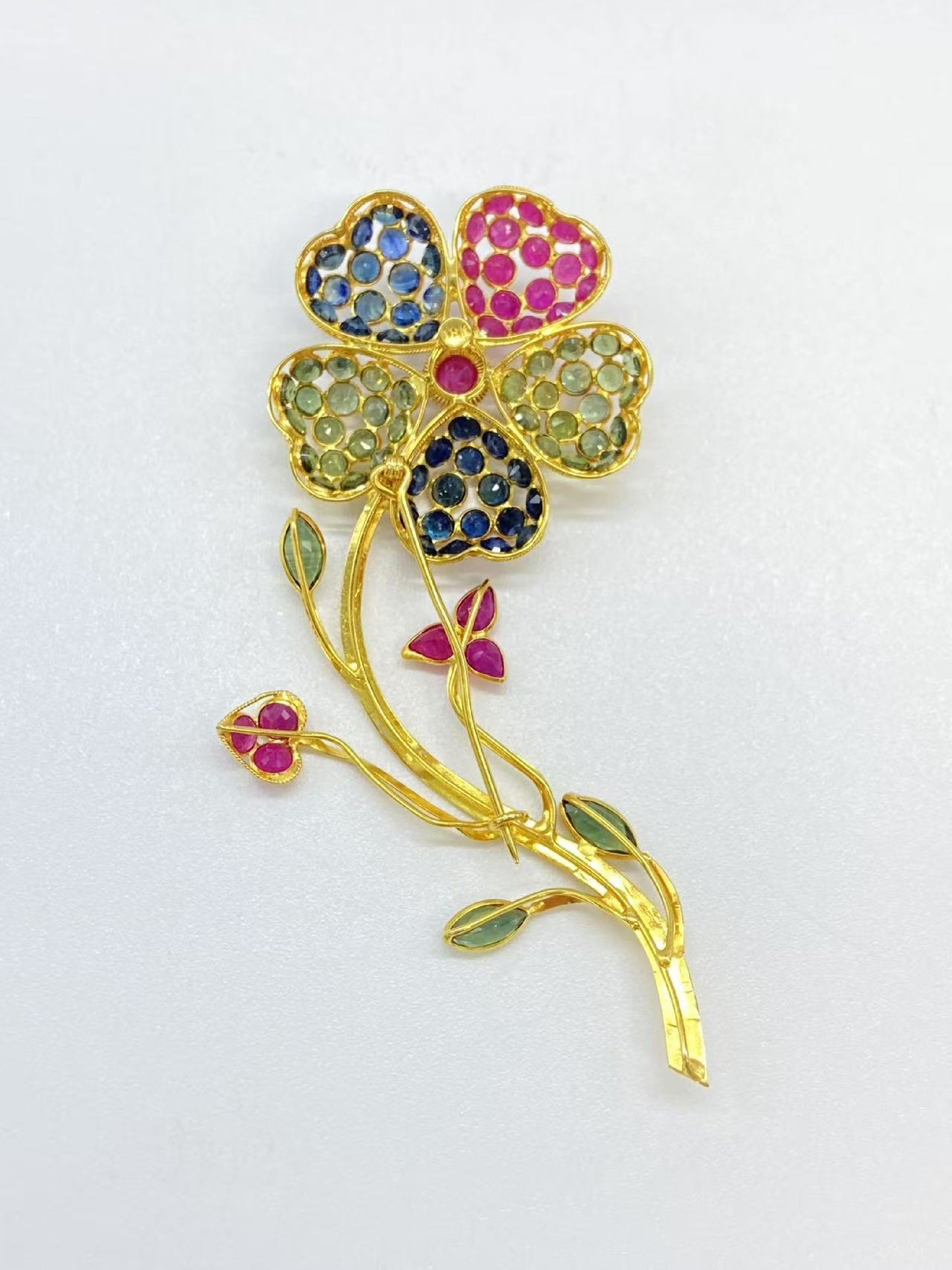 Ruby, Blue Sapphire, Green Sapphire, 18K Gold, 6.1g Brooch
