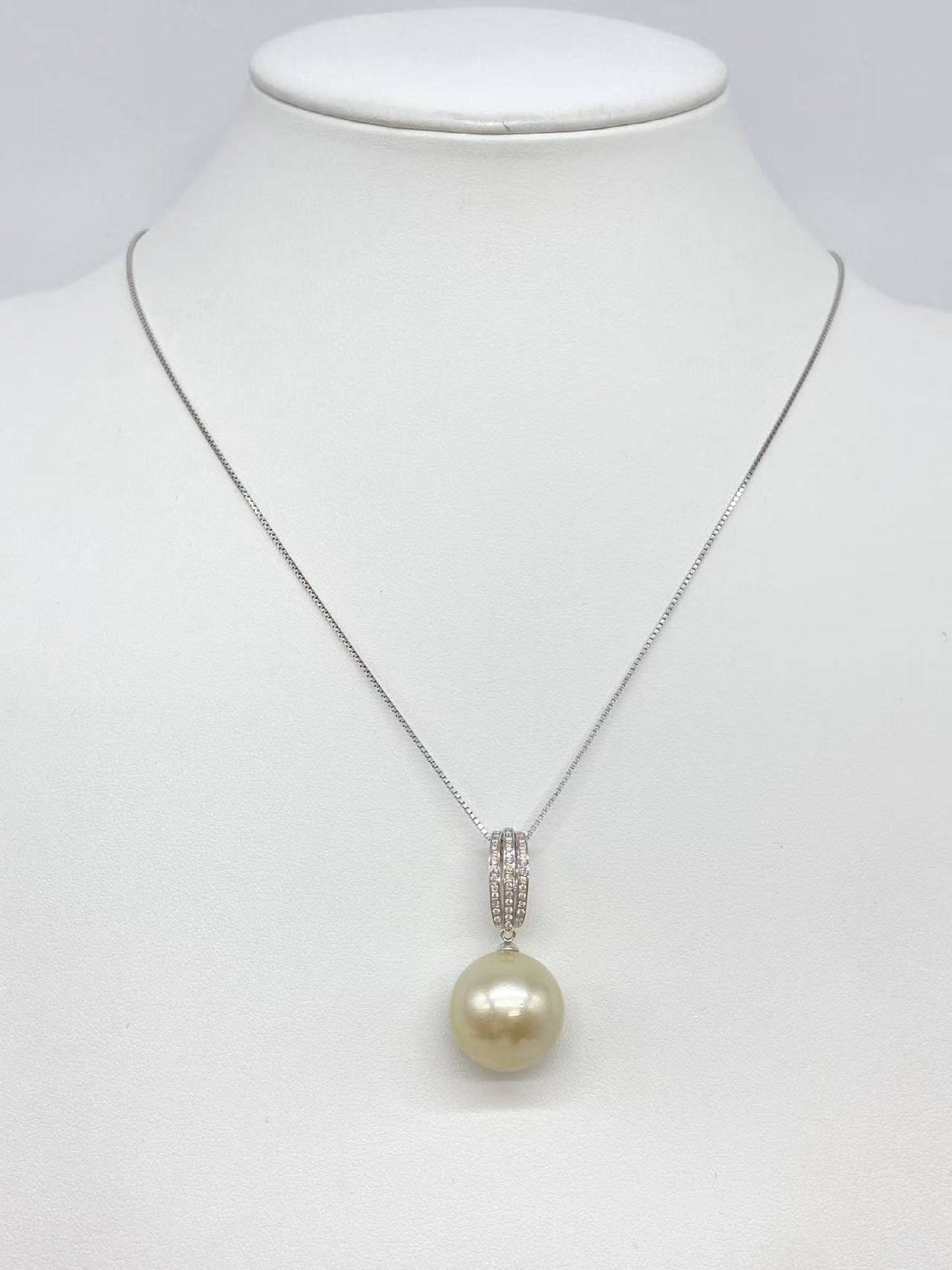 Pearl 16.7mm D0.18ct K18WG 12.1g Necklace