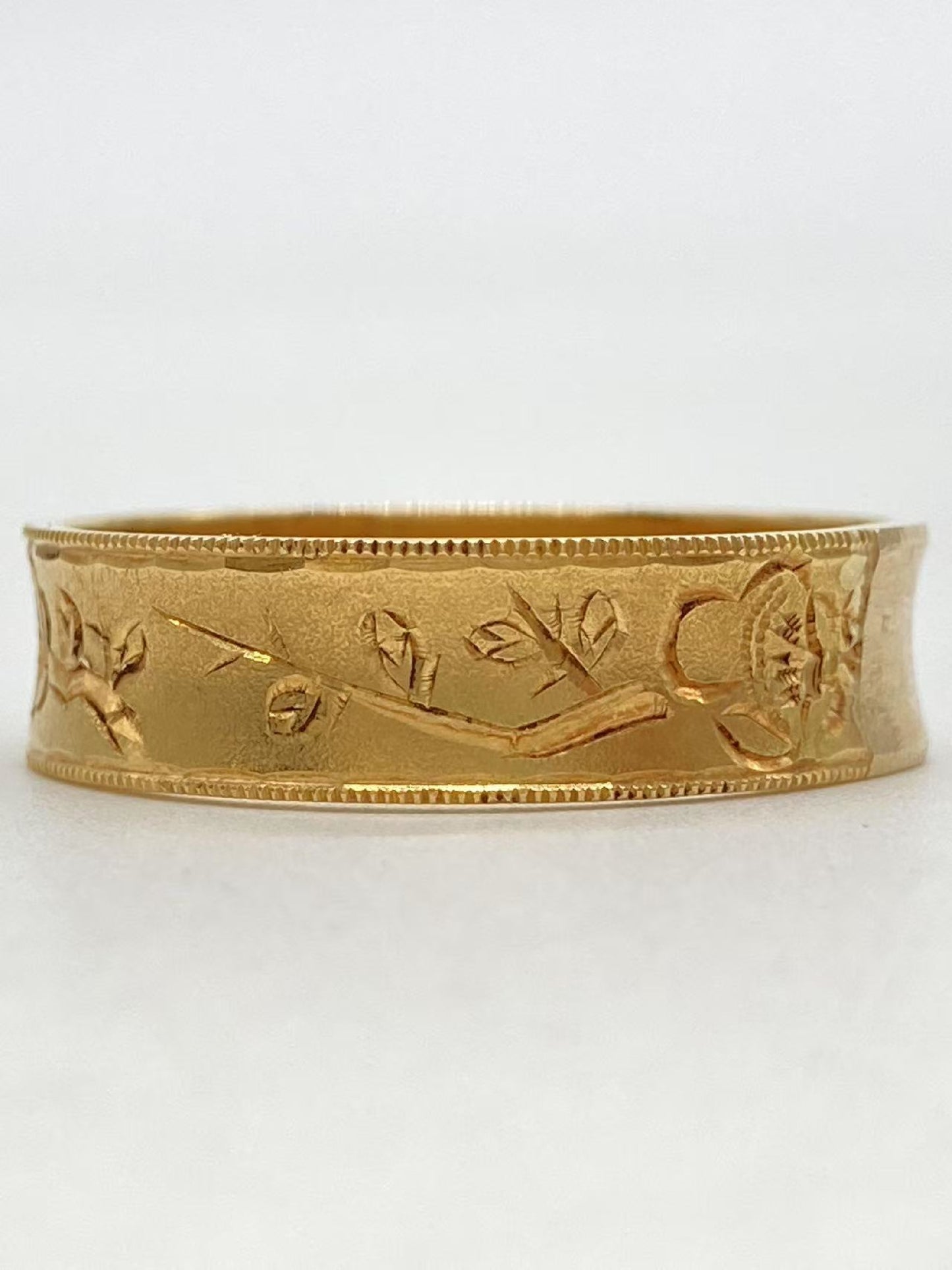 Toei Crown K18 4.5g Ring