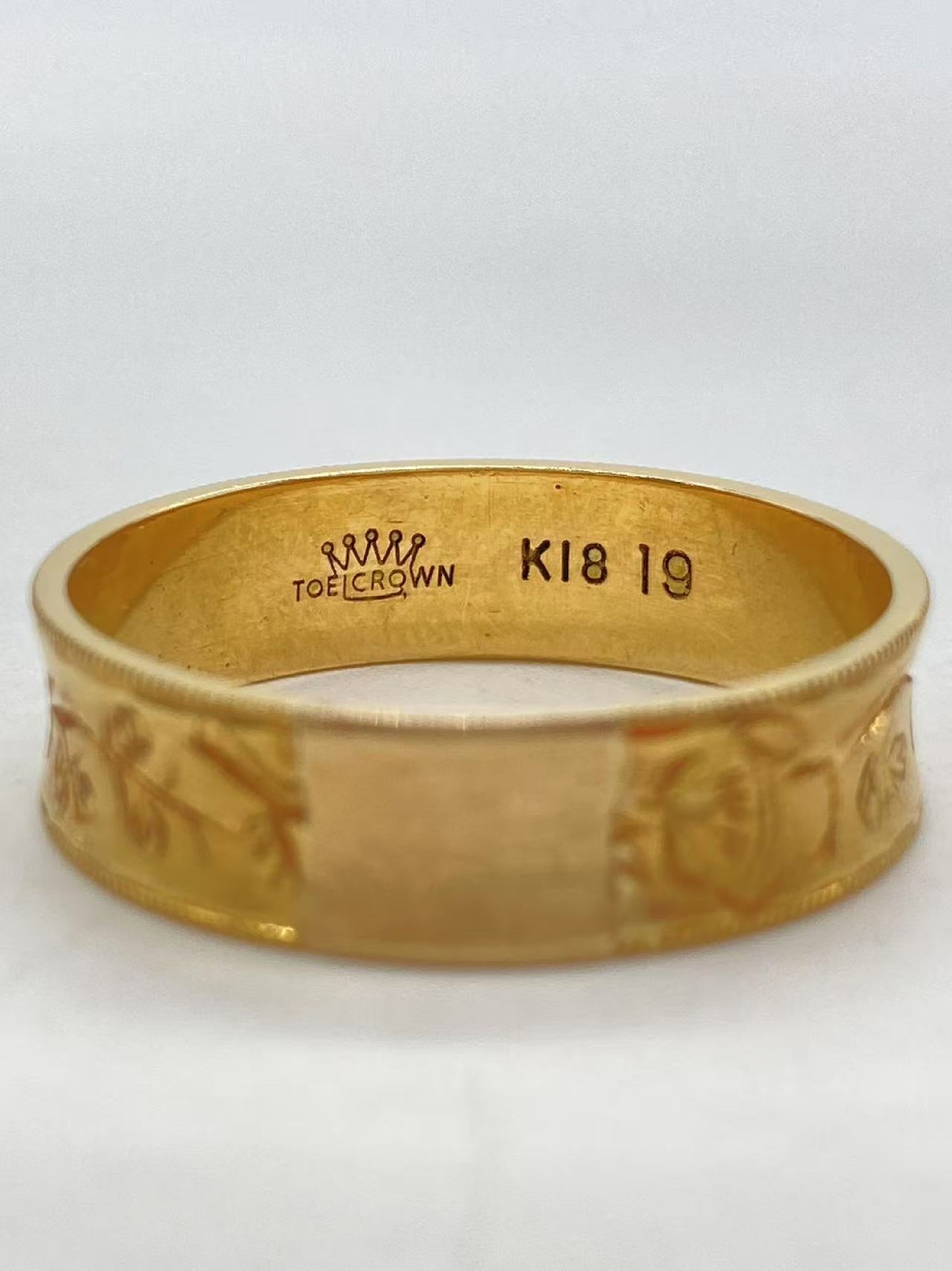 Toei Crown K18 4.5g Ring