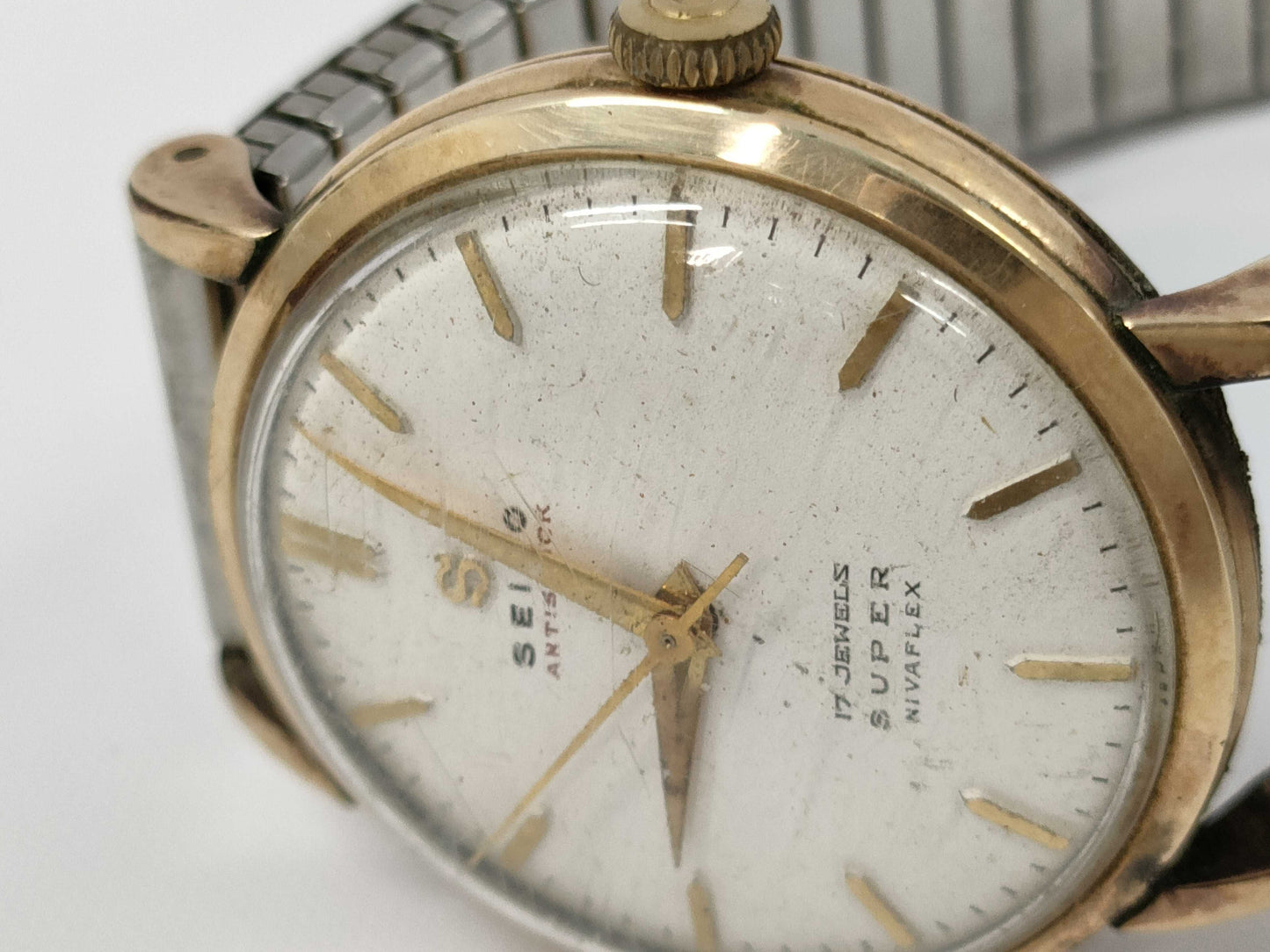SEIKO Anti-Shock Hand-Wound Men's Watch, Current Condition, Unused