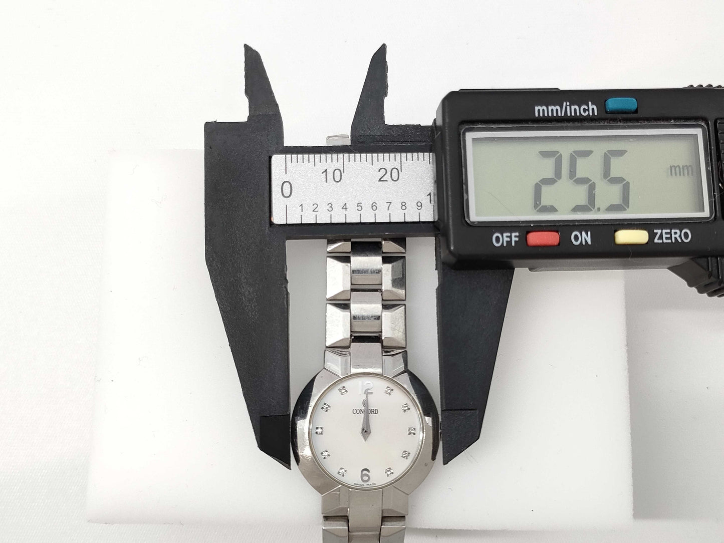 Concord S-Seal 4.G4.1843 1119089 QZ Shell Dial Non-Working Men's Watch
