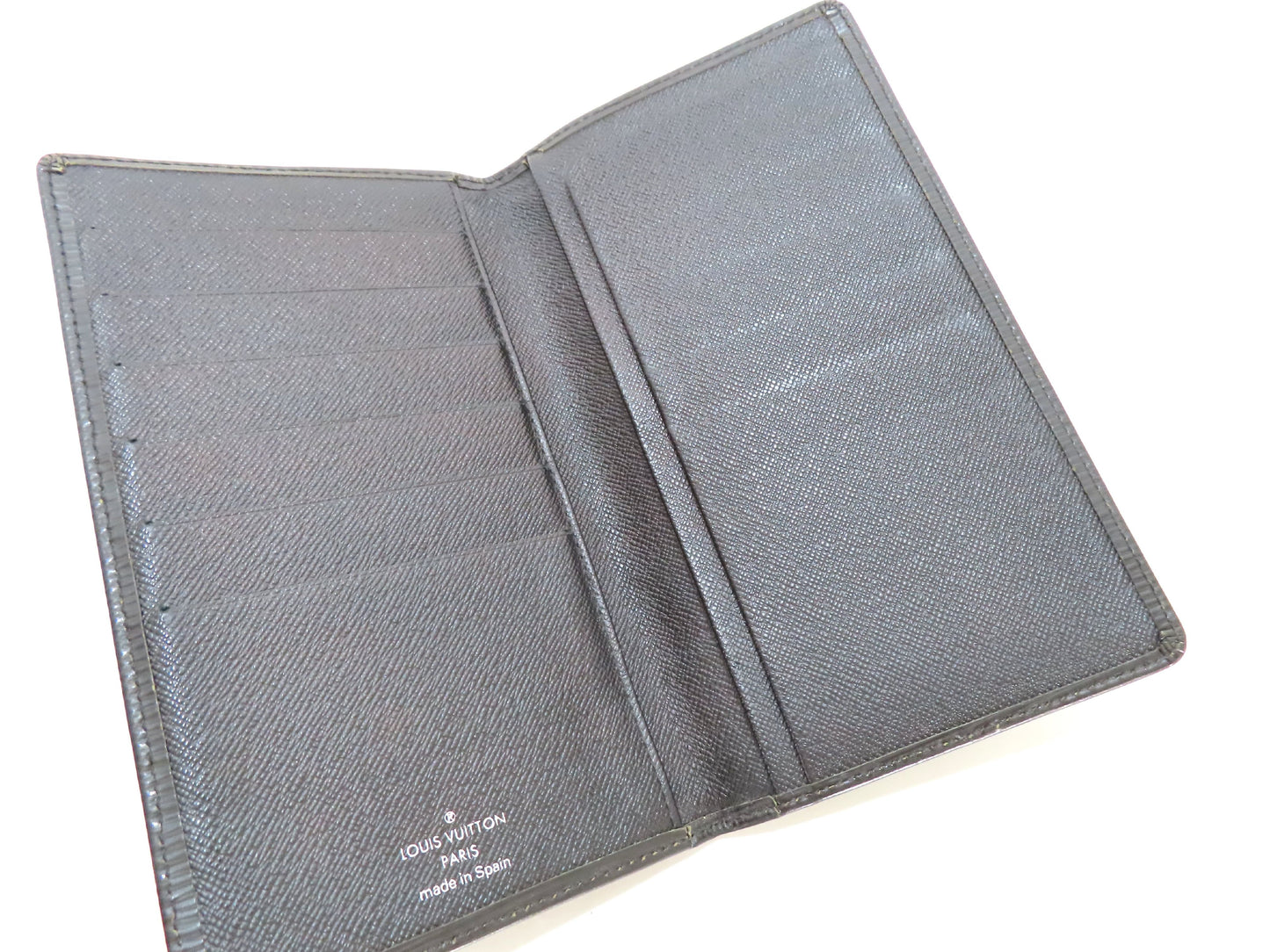 LOUIS VUITTON LV Epi Leather Porte-Chéquier Carte Credit M63732 CA0069 Wallet