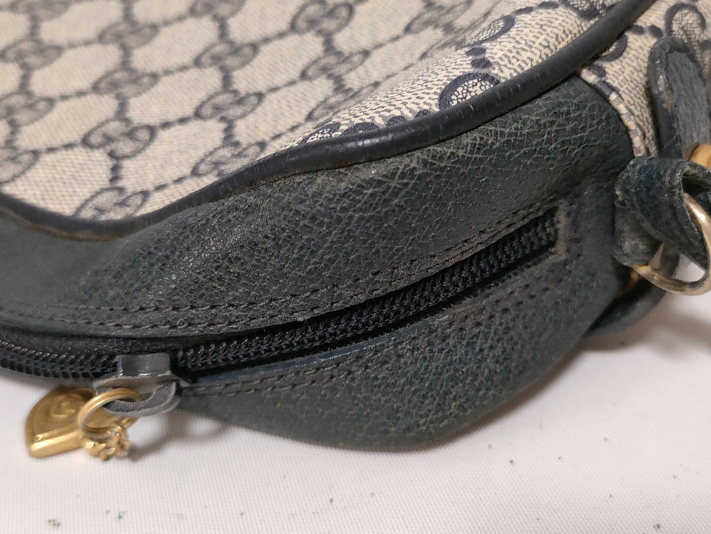 GUCCI GG Supreme Shoulder Bag 007/084/0423 Navy